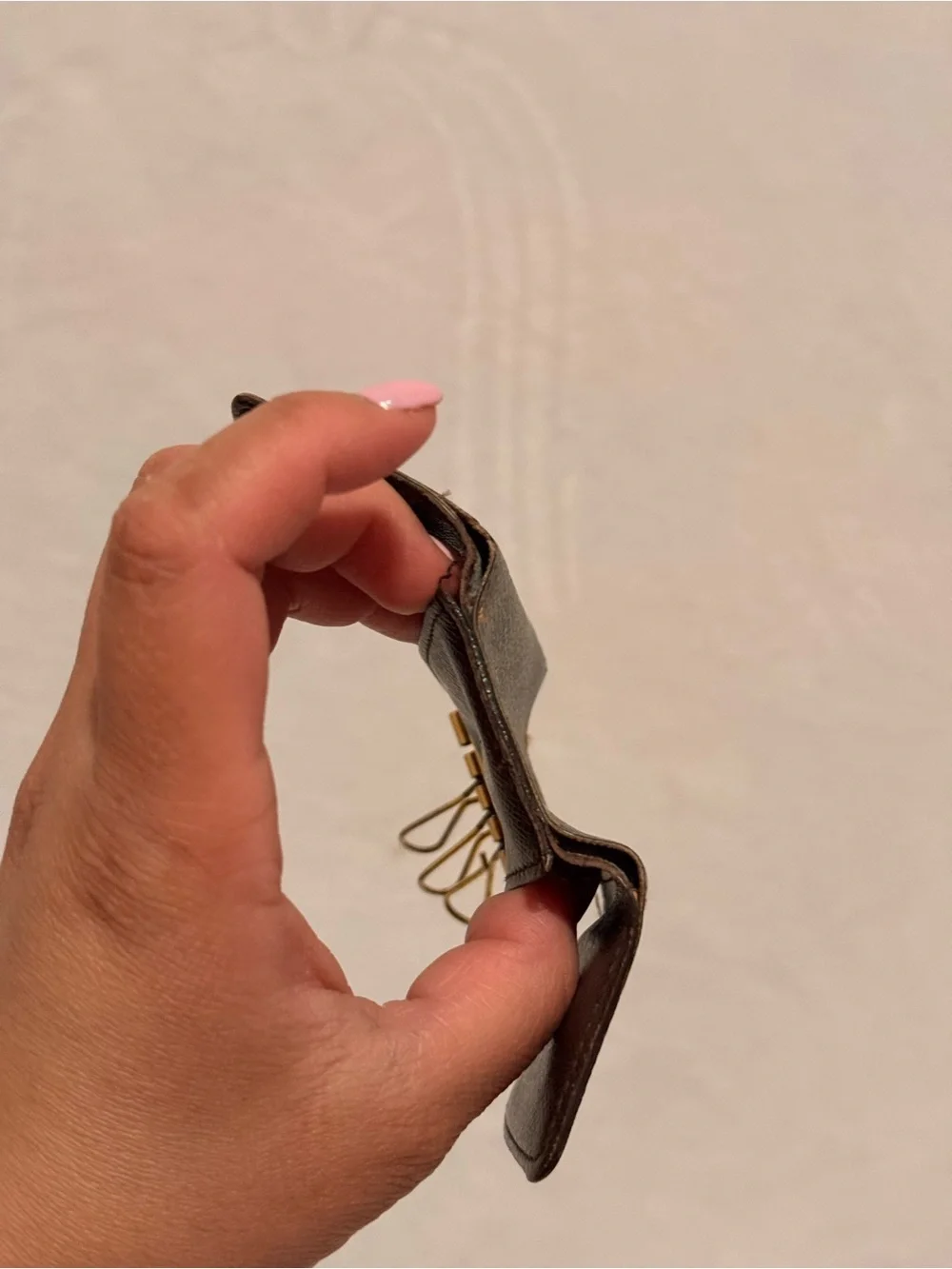 Louis Vuitton Damier Ebene Key Holder TH1017